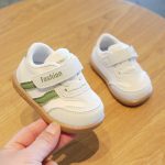 [Color : Green] Baby Girls' toddler shoes Spring and Autumn new boys' non-slip casual children's shoes children's soft bottom Velcro white shoes fashion