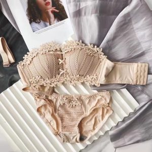 [Color : Skin color [Set]] Pure Desire Style Lace Wireless Bra Small Chest Push-Up Strap Student Bra Set with Breast Pads