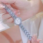 [Color : Classic Silver] Vintage High-End Luxury Retro Sparkling Petite Elegant Women's Watch