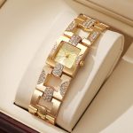 [Color : Gold] New Retro Alloy suit Temperament Women's Bracelet Watch Square Strip Nailed Diamond